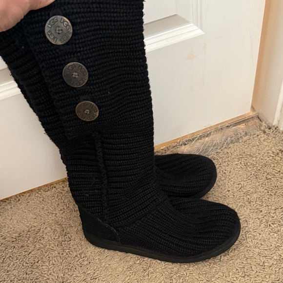 UGG Black Knit Boots with Buttons - Picture 2 of 11